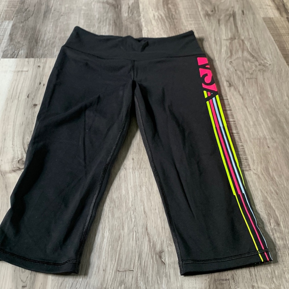 Victoria Secret sport Capri leggings